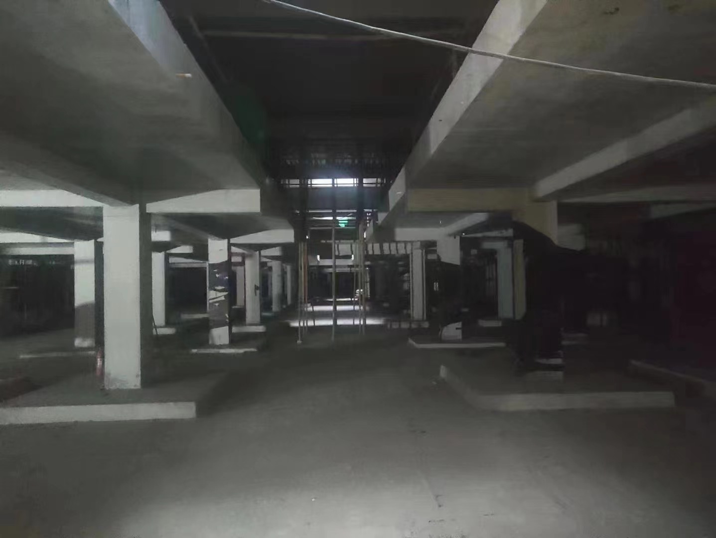 乐东山东又一个上海博普LOFT车库拔地而起